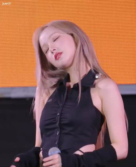 armpit armpits asian blonde dancing korean kpop gif