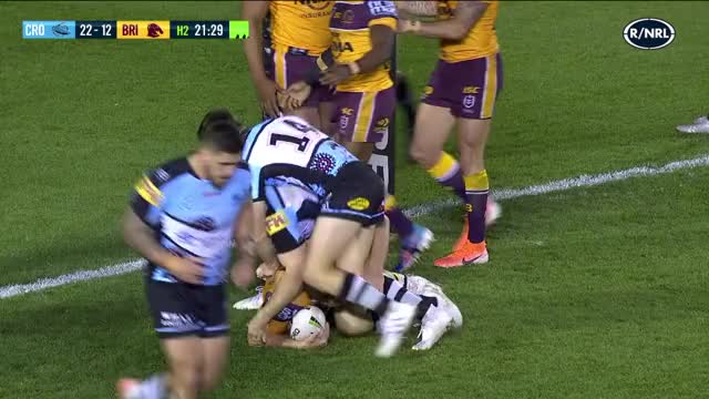 Matt Lodge sweeps the leg