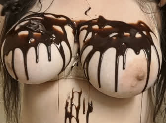 Chocolate anyone&gt; :)