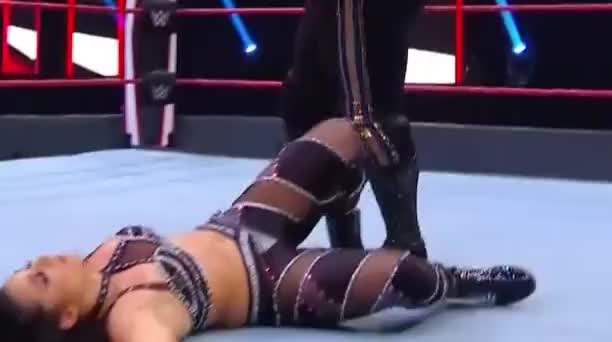 Deonna RAW 2