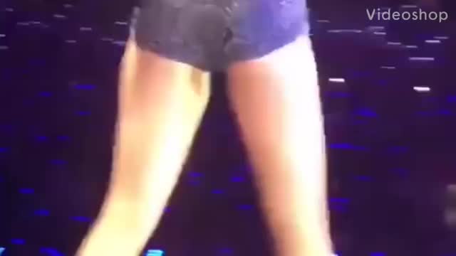 Celebrity Taylor Swift gif