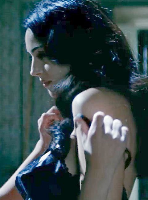 actress big tits celebrity french monica bellucci nude sex strip gif