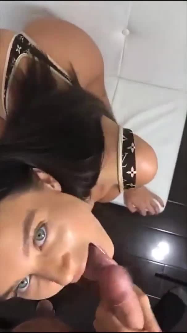 LANA RHOADES SUCKING AND FUCKING 1 (source inside)