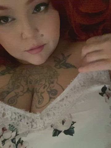 bbw big tits curvy huge tits lingerie redhead skirt tit worship gif