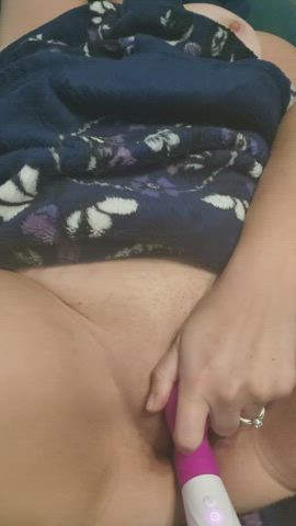 milf masturbating onlyfans gif