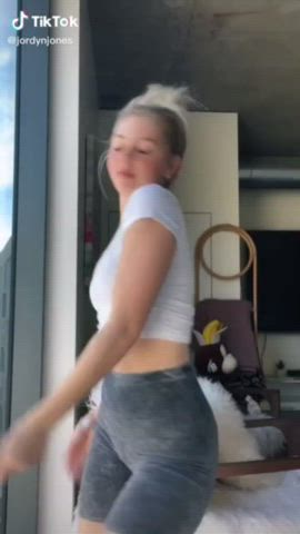 ass blonde booty celebrity tiktok twerking gif