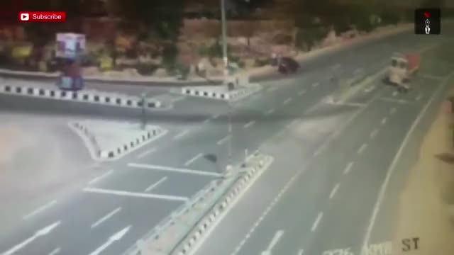 CCTV Footage Of Car Accident On Nizambad Hyderabad National Highway