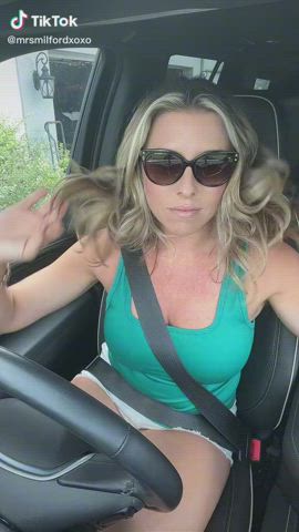 amateur blonde car milf outdoor pussy eating tiktok gif