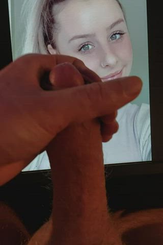 Love cumming on blondes