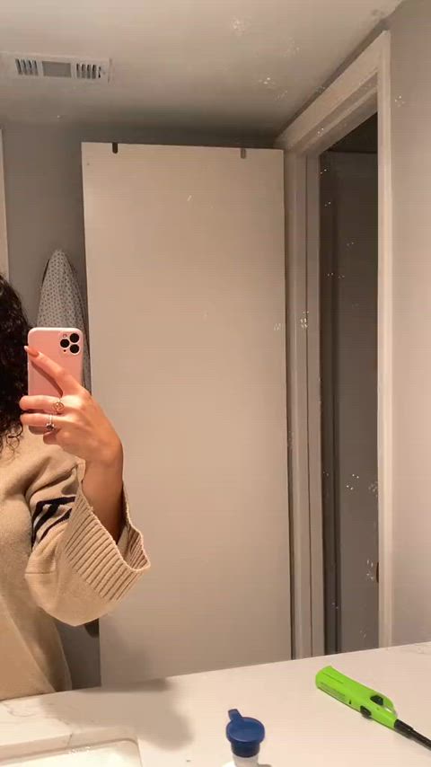 FemmeFataleKylie - More Tiktok flash videos on my TT likes (juanmomo45)