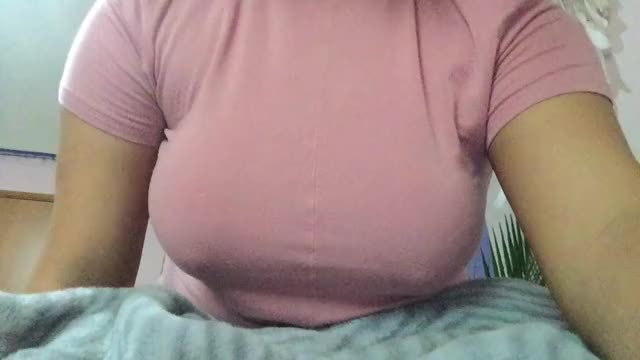 [OC] show some love for my titties ?