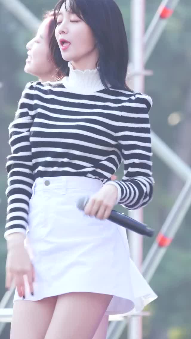 Oh My Girl - Binnie 191103 8