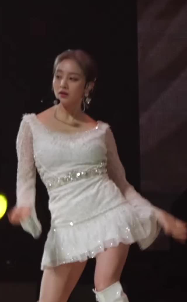 200130 TWICE Jihyo 2