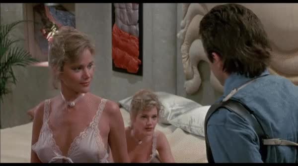 The Harris Twins in... I, the jury (1982) "You wanna take those things off"