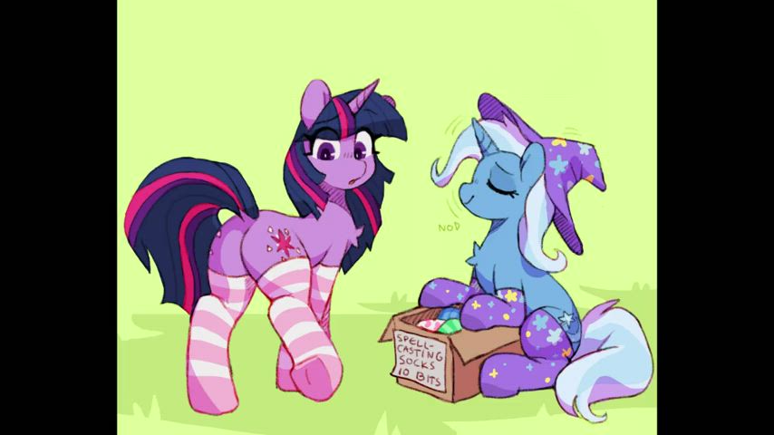 Trixie Gives Twilight Some Magical Socks Comic Dub~! (Artist: OrchidPony Voice: MagicalMysticVA)