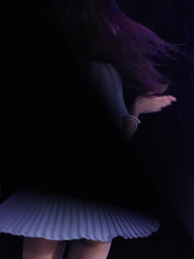 BlackPink Rosé's Tight Ass Cheeks 2