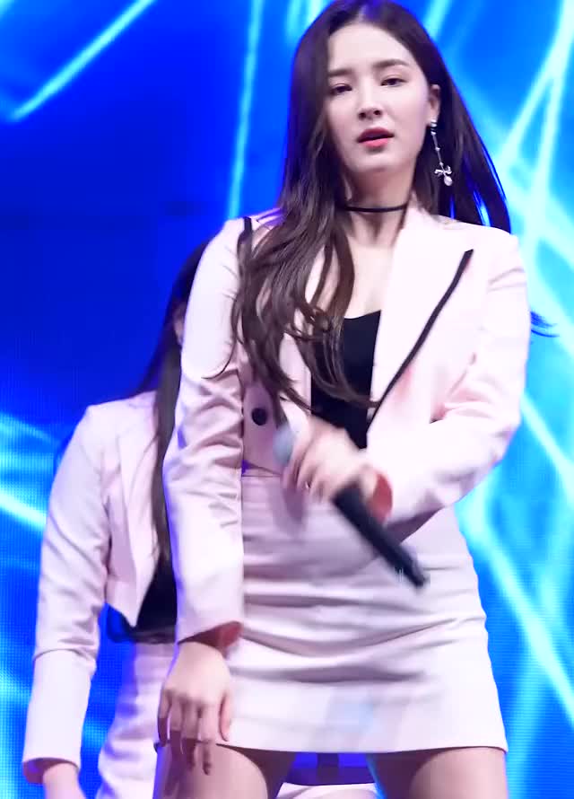 Momoland - Nancy 181008