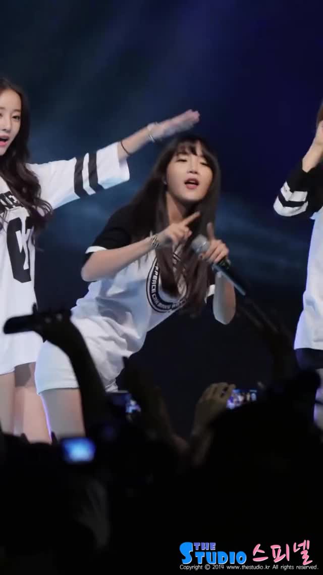 140905 Hyunyoung cute 4 (Tell me tell me) loop