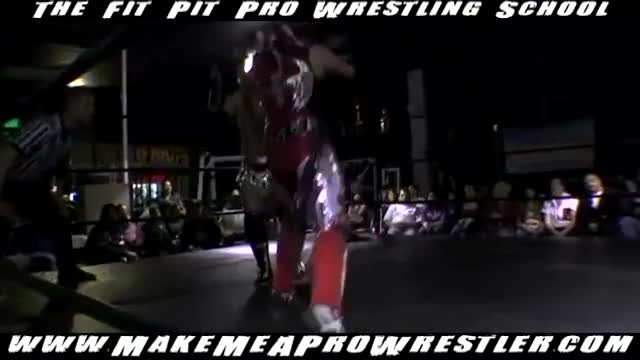 The Fit Pit pro Wrestling : Disco Machine vs. Chimaera : Terror the Roof Off part