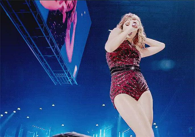 blonde celebrity taylor swift gif