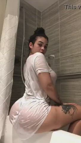 Big Ass Big Tits Jiggling Shaking Shower Twerking Wet gif