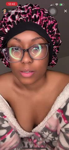 Boobs Downblouse Ebony TikTok Tits gif