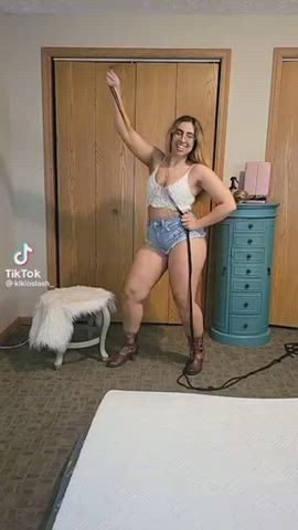 big ass cowgirl dancing twerking gif