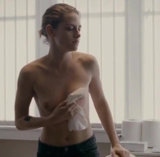 Kristen Stewart @ Personal Shopper - Topless