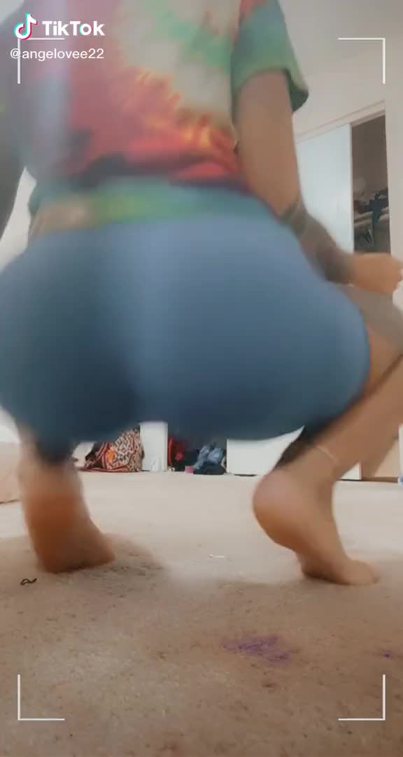 Twerking gif