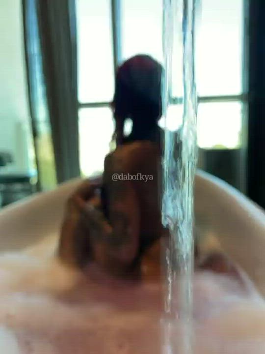 Steamy Hot Kya 🔥