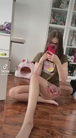 TikTok gif