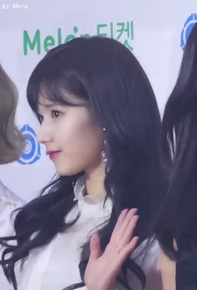 180214 트와이스 (TWICE) 레드카펫 Red carpet (쯔위) Tzuyu 직캠 Fancam