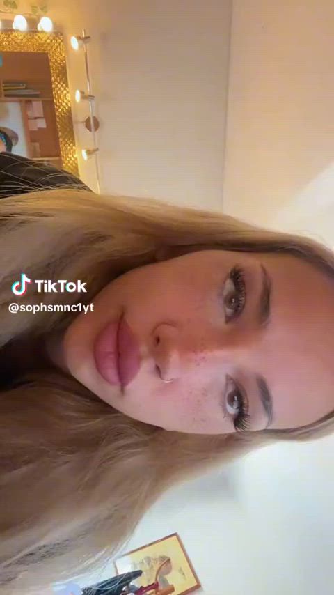 BlondeSophie - More tiktok flash vids on my TT likes (juanmomo45)