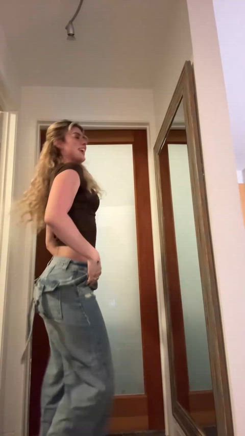 ass blonde booty dancing pmv tiktok gif