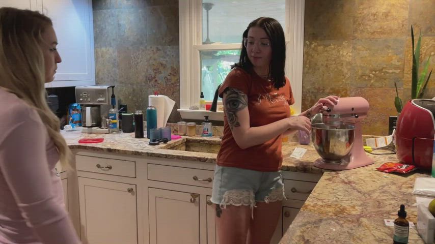 New! Patreon.com/Wedgiegirls - Macy's Embarrassing Pajama Wedgies - Link in the comments