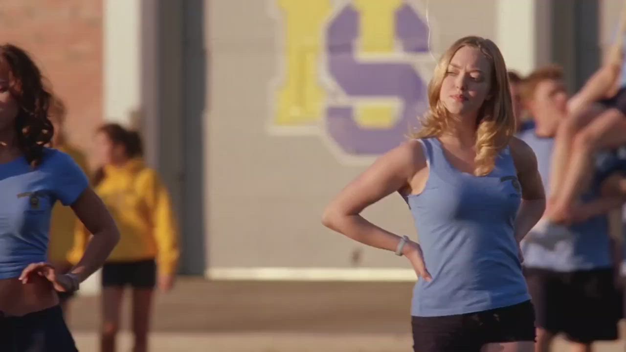 Dumb blonde Amanda Seyfried in Mean Girls will always be my favorite