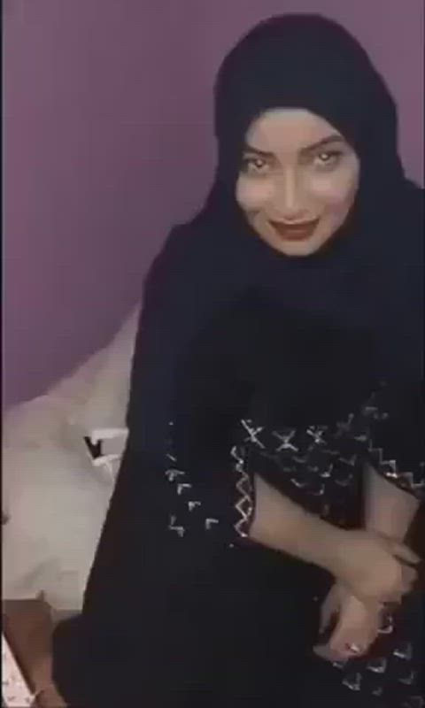 blowjob handjob hands free hijab muslim lips-that-grip gif