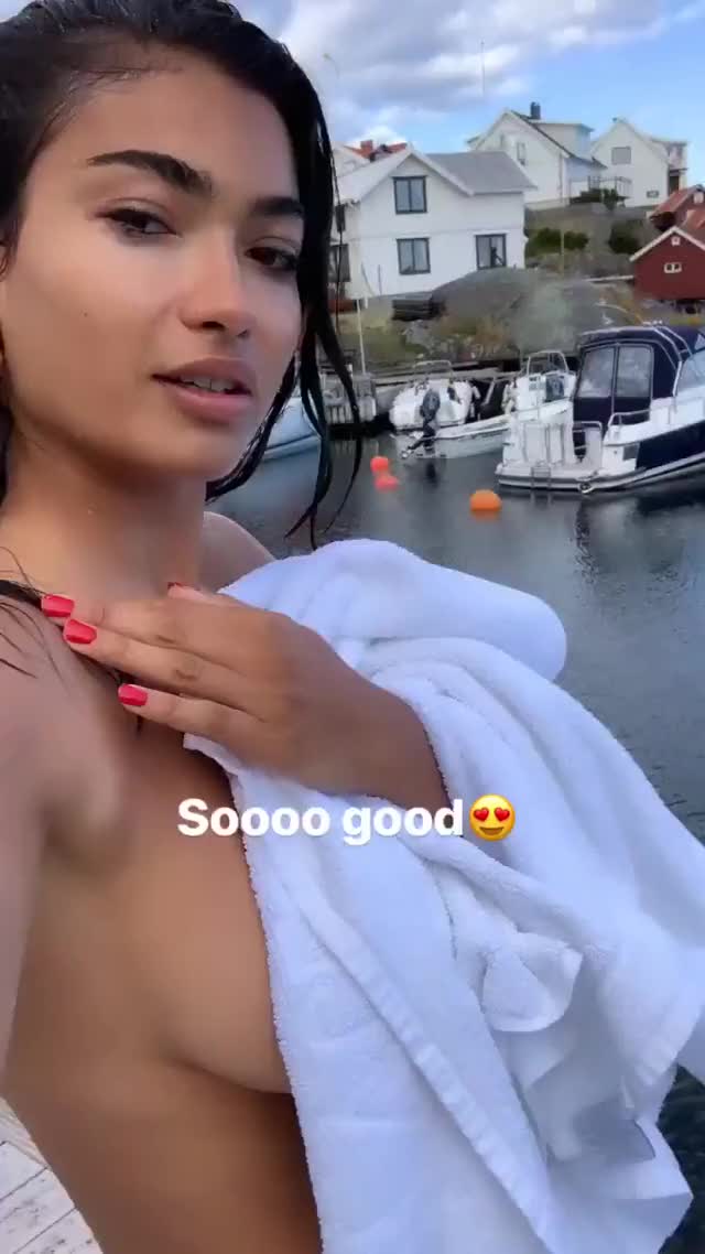 Kelly Gale