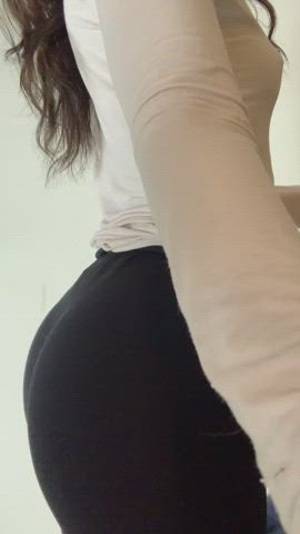 What do you think of my ass?😏❤️