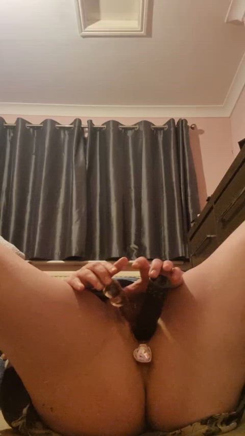 2 dildos in pussy whilst laid back for u/notmuted123