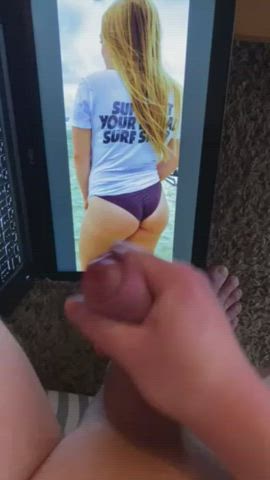 Can’t handle a PAWG booty like that