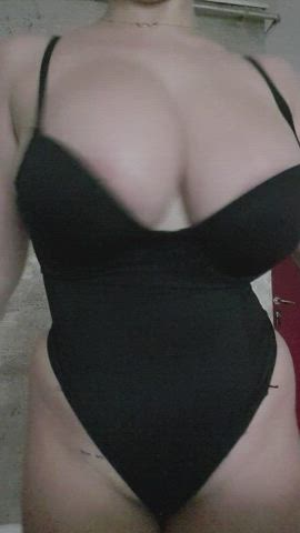 4"11 with these natural boobies , would you fuck me ? (oc)