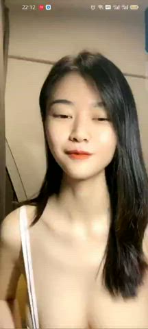 Big Tits Camgirl Chinese gif