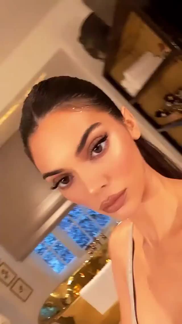 Kendall Jenner, 1-29-20