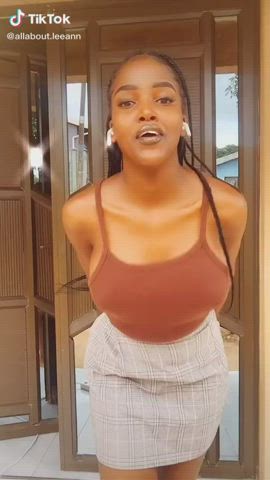 Big Tits Dancing Sideboob TikTok gif