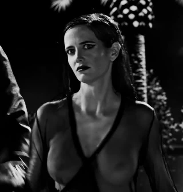 Eva Green GIF - 074