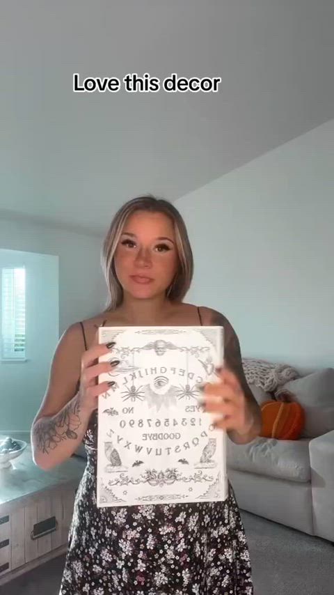 AlexisBailey - More tiktok flash vids on my TT likes