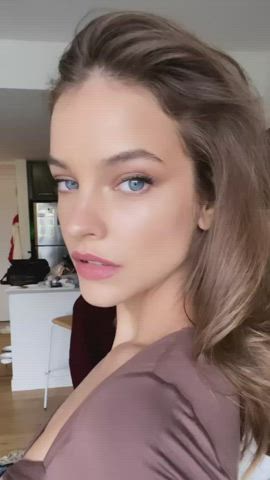 Barbara Palvin gif