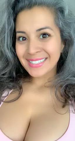 Latina OnlyFans Smile gif