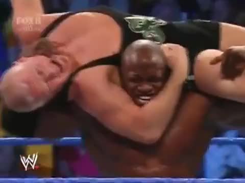 Bobby Lashley - Argentine Backbreaker